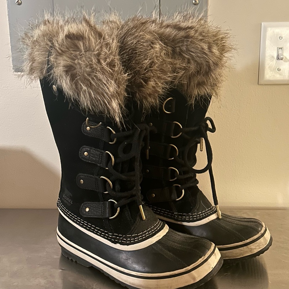 Sorel Joan of Arctic boots
